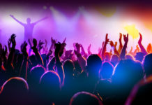 Coronavirus : Testé positif, il se rend à une fête