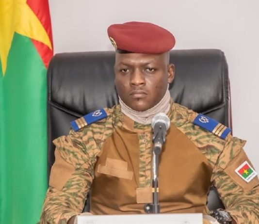 Le Burkina Faso rompt ses relations diplomatiques avec la France