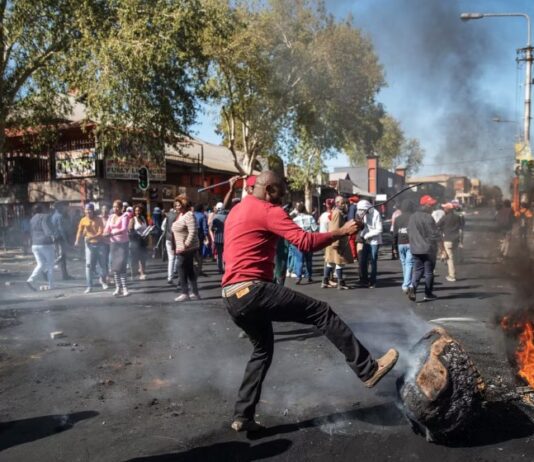 Les violences xénophobes en Afrique du Sud : une honte pour le continent africain