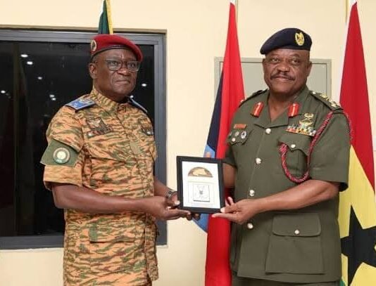 Accord de défense Ghana-Burkina Faso : une opportunité pragmatique dans un espace ouest-africain fragmenté