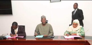 Signature d’une convention PPP de 126 milliards CFA pour une centrale solaire au Niger : le partenaire privé mis à l’épreuve