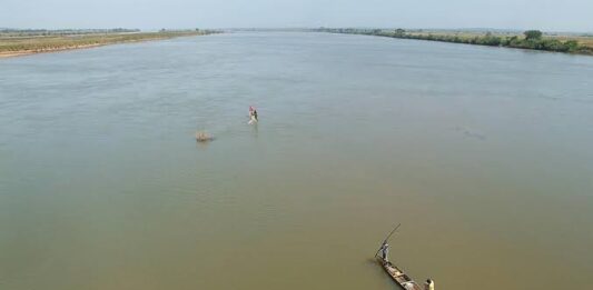 Montée du niveau du Fleuve Niger : les populations riveraines de Niamey appelées à la prudence
