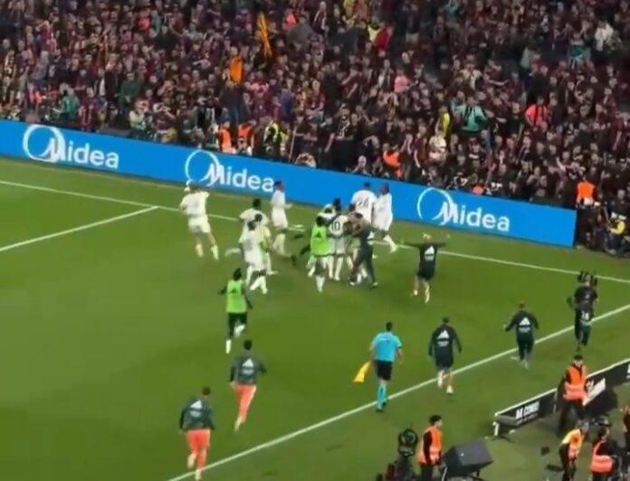 La joie des Meringues après le but de Mbappé @Capture